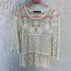 Zara crochet top
